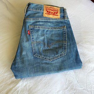 Levi 527 Slim Bootcut 31x32